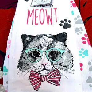 Kitchen towels. Cat lovers home wear set of two 100% cotton NWT. Terry cotton